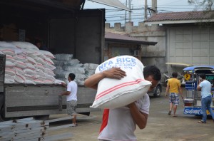 Over 1,600 food packs are initially housed in the DSWD MiMaRoPa Relief Distribution Hub in Batangas City. The hub will be a pick-up and delivery point for local government units who will need augmentation of relief goods. 